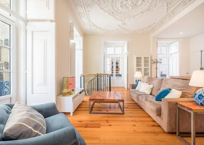Apartament Classy Duplex In Historic Lizbona
