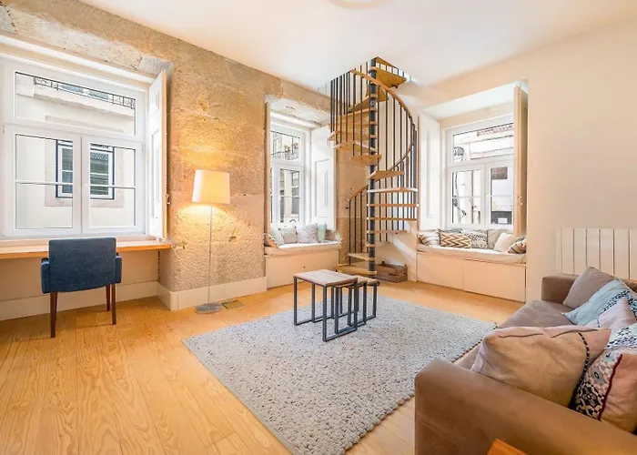 Classy Duplex In Historic Apartament *