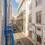 아파트 Classy Duplex In Historic 리스본