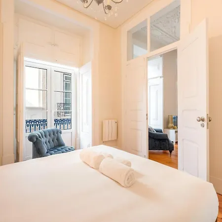 Classy Duplex In Historic Appartement Lisboa