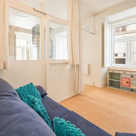 Apartamento Classy Duplex In Historic Lisboa