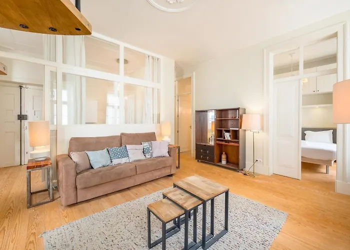 Classy Duplex In Historic 公寓 Lisboa