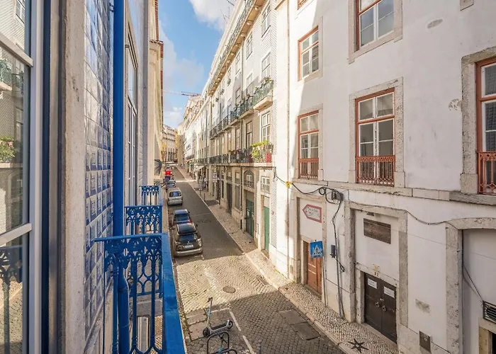 Apartamento Classy Duplex In Historic Lisboa